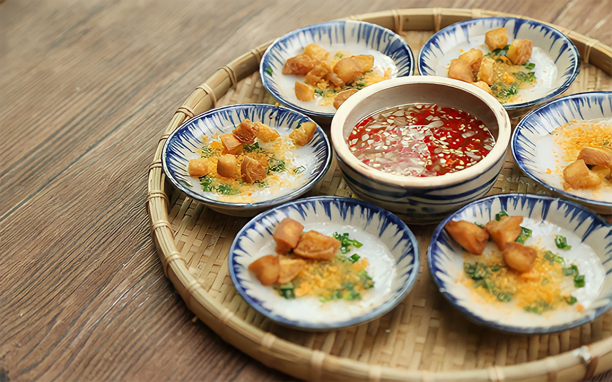 Bánh bèo đại diện cho sự tinh tế của ẩm thực Việt