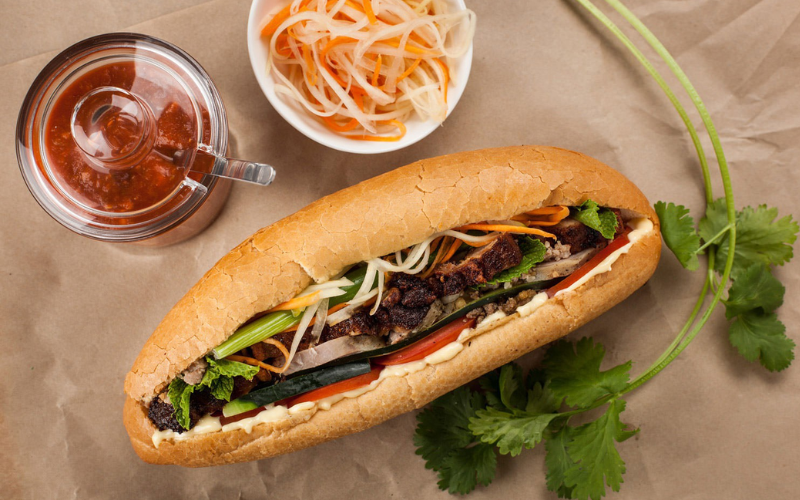 Bánh mì Việt Nam được du khách nước ngoài yêu thích