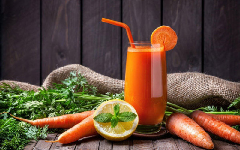 Nước ép cà rốt giúp hỗ trợ hệ bài tiết và bổ sung chức năng cho gan và thận