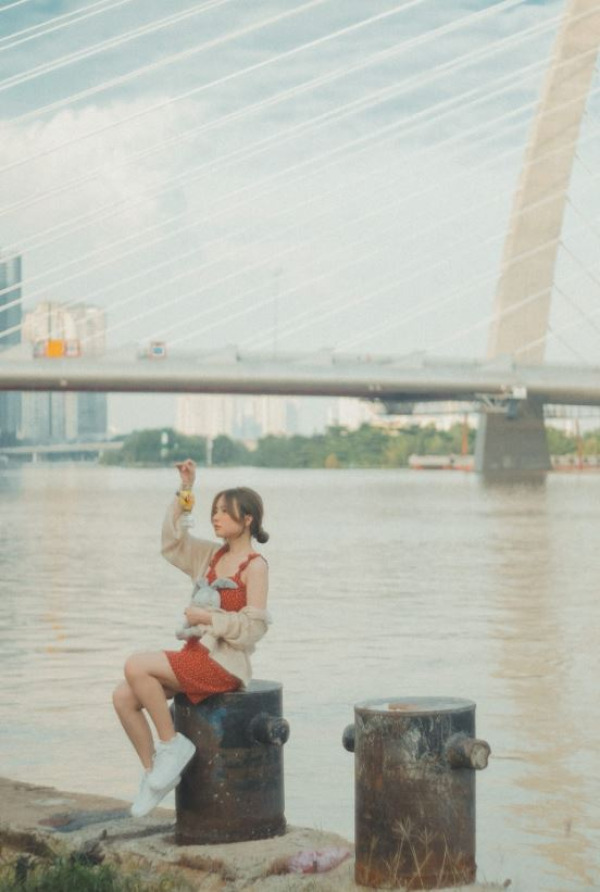 bo-anh-that-tinh-vibe-chup-o-cau-thu-thiem-2-63893de08ef08.jpg