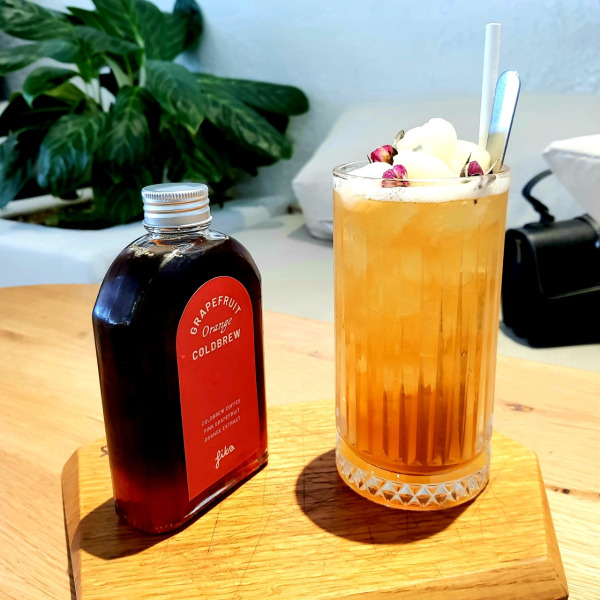 fika-getogether-quan-co-phong-cach-trang-tri-dep-6364505d99efa.jpg