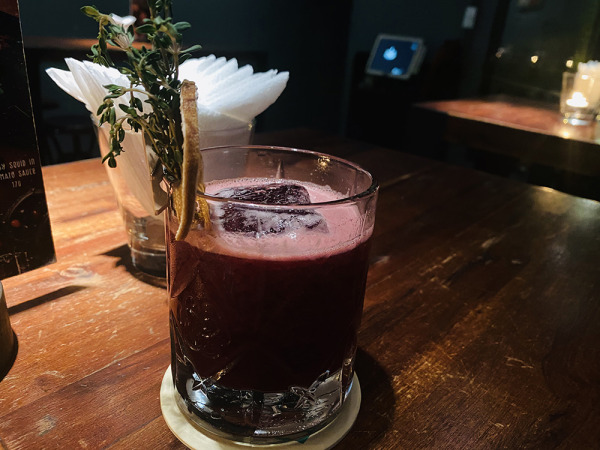layla-bar-saigon-2.jpg