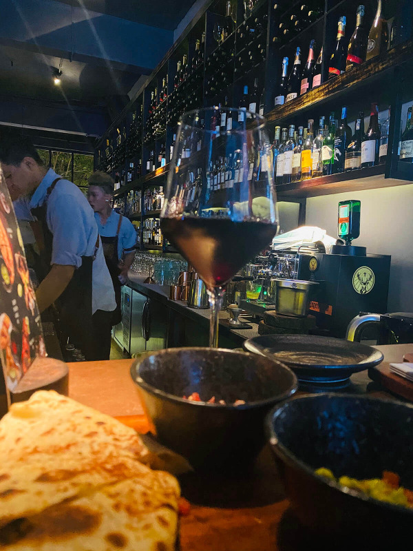 layla-eatery-bar-600a2fd47ce3e.jpg