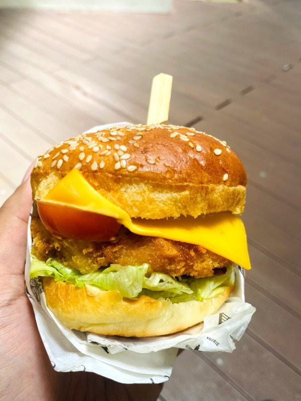 nice-shrimp-hamburger-only-80k-60bc426f1b170.jpg