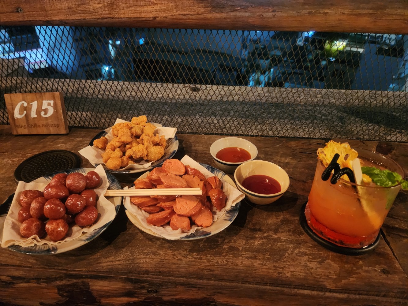 Ráng Chiều Rooftop