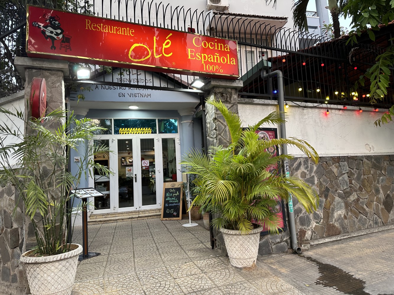 Ole Saigon Restaurant