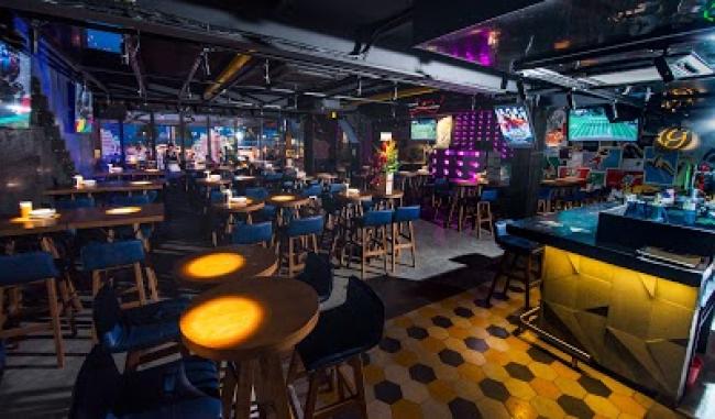 Guru Sports Bar Nha Trang