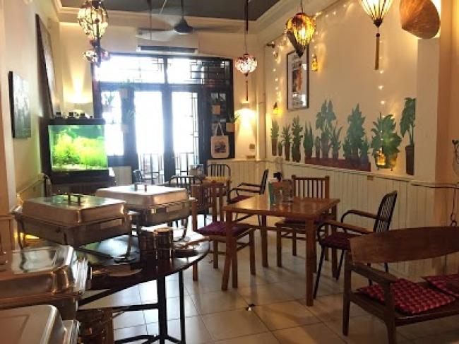 Royal Saigon Restaurant