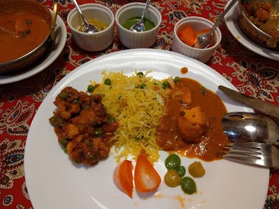 bollywood-indian-cuisine-sky-garden-7.jpg