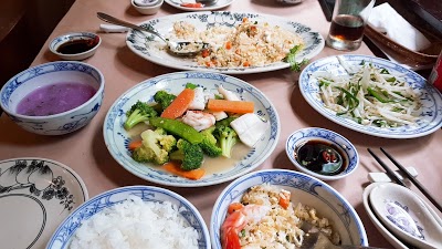 huong-lai-restaurant-2.jpg