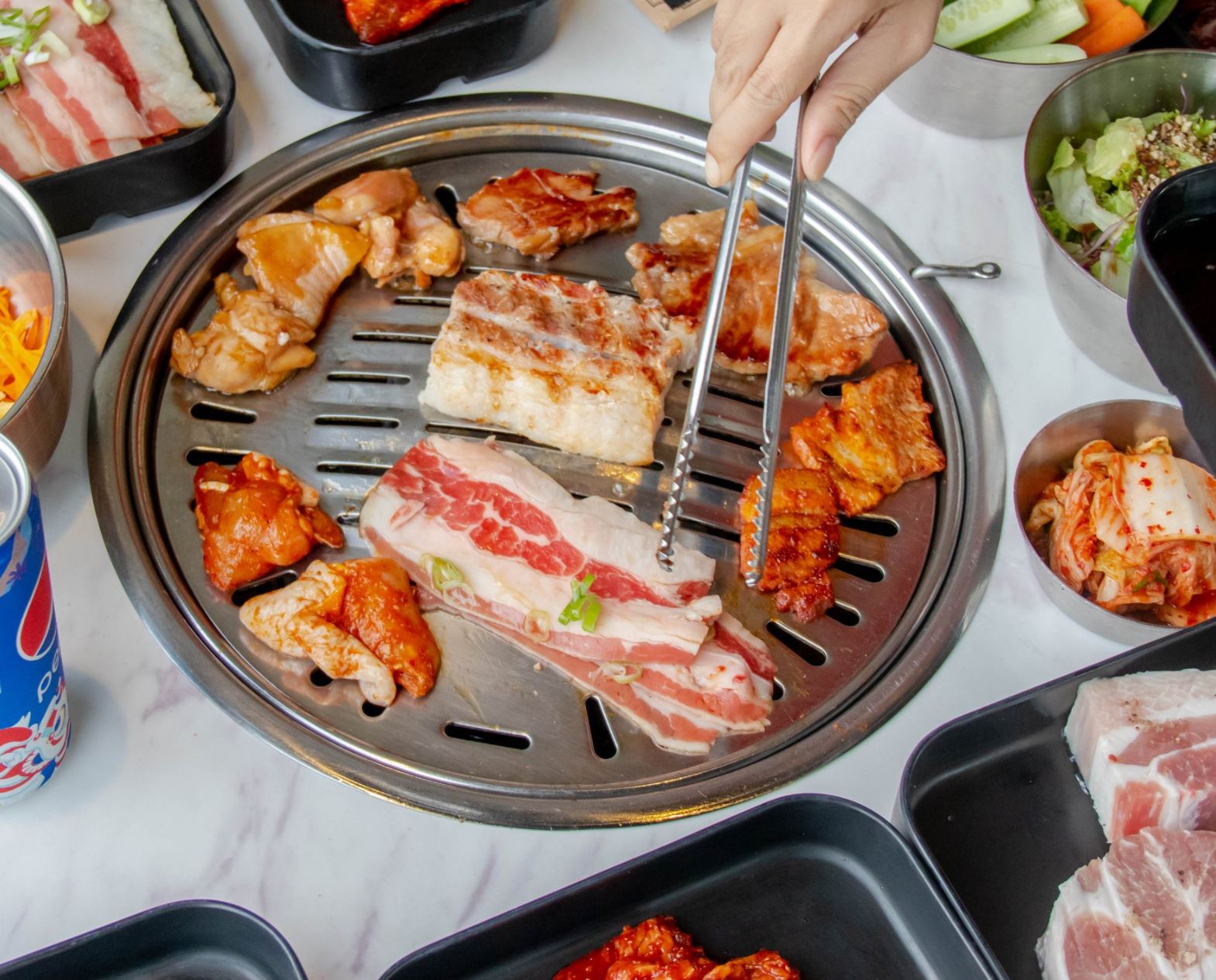 Meat & Meet Korean BBQ Container Restaurant - 2